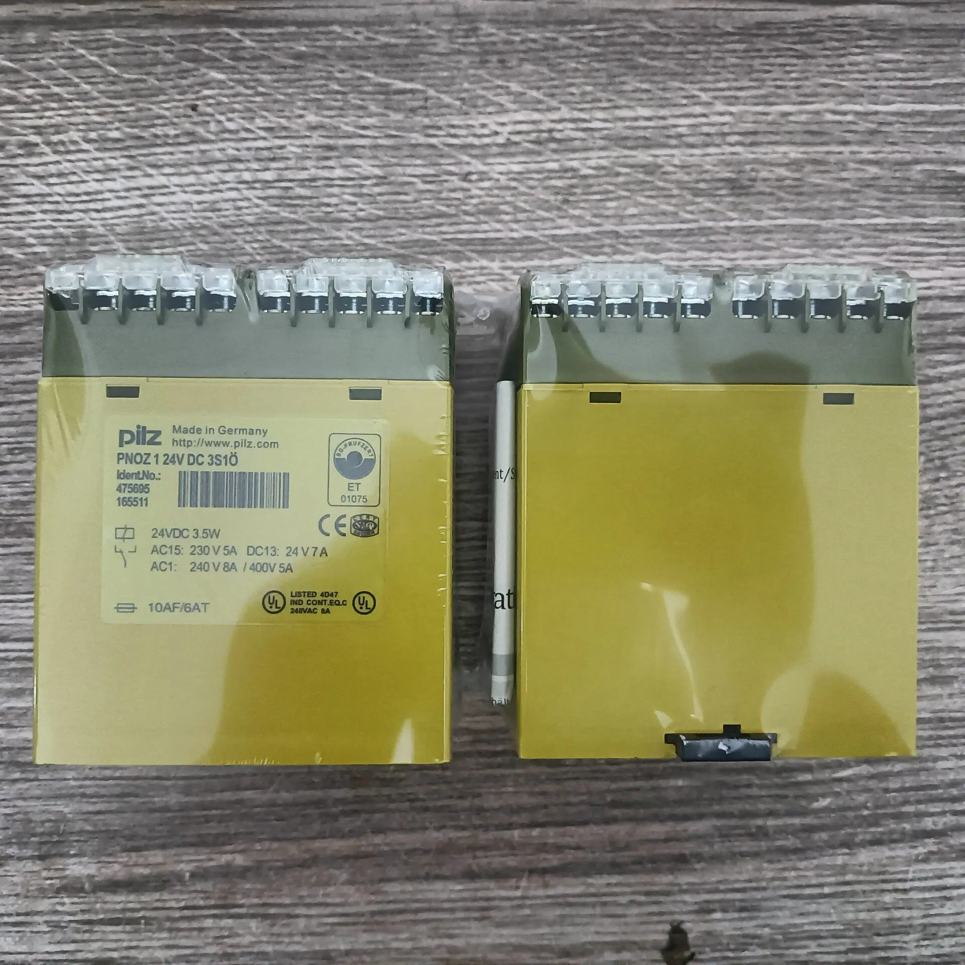 Germany PILZ Pilz safety relay PNOZ1 24V DC 3S10 475695 in Stock