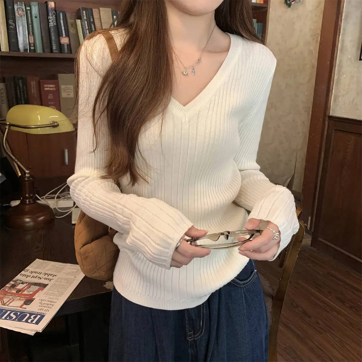 Haut en tricot côtelé pour femmes, Sexy, pur désir, col en v, Slim, ajusté, manches longues, pull court, nouvelle collection automne 2026 |   Superposition de style américain P