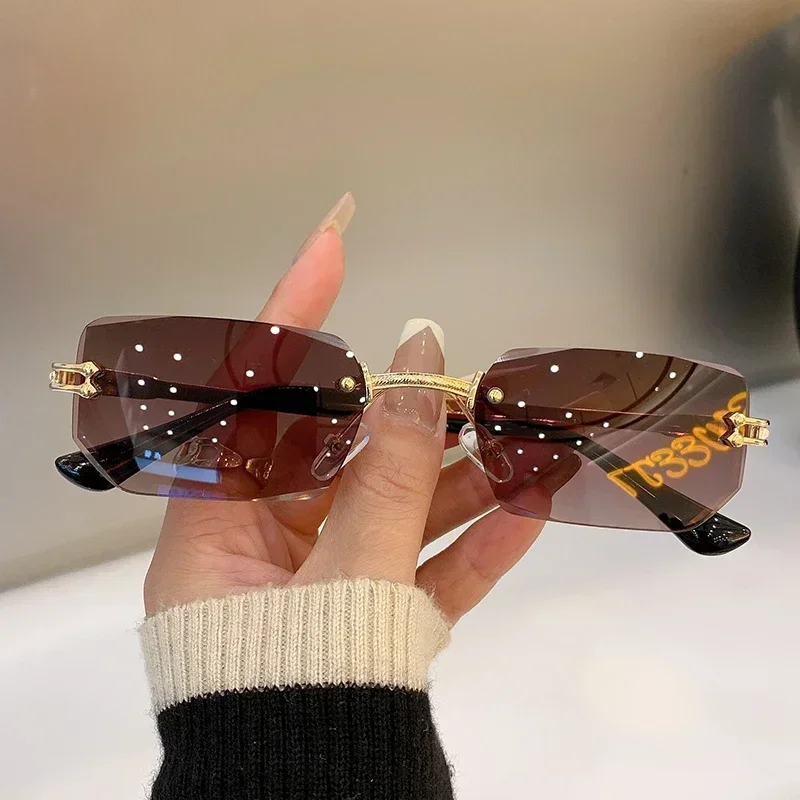 Unisex Small Rimless Sunglasses Man Woman Fashion Gradient Sun Glasses Eyewear Retro Luxury Brand Designer Traveling Shades