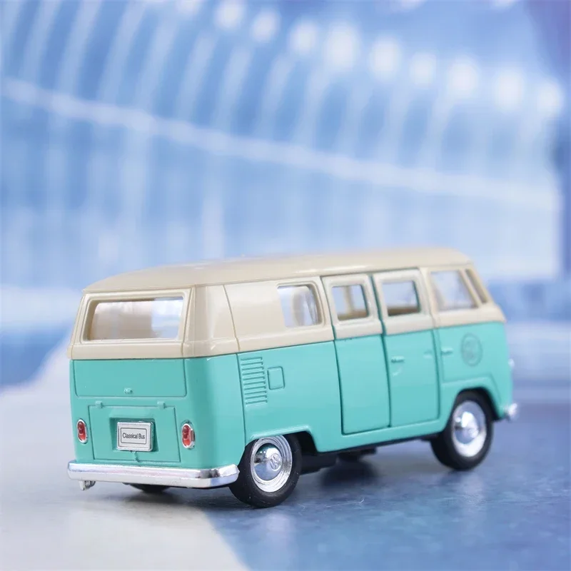 WELLY 1:36 Volkswagen BUS T1 High Simulation Diecast Car Metal Alloy Model Car Children\'s toys collection gifts B910