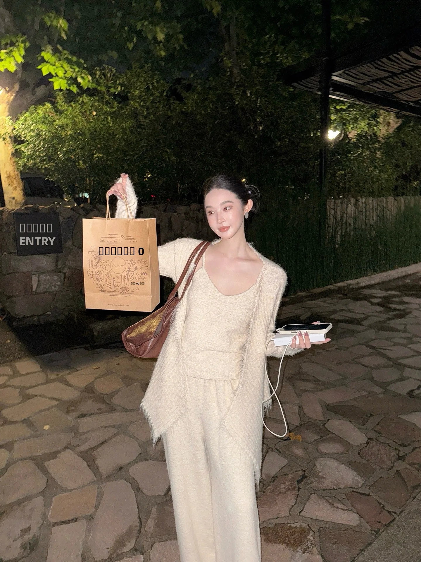 

ALIN Women's Wool Blend Slim Fit Tank Top Casual Sle U-Neline Inner Wear Autumn Warm Beige Color Faion Ladies Vest