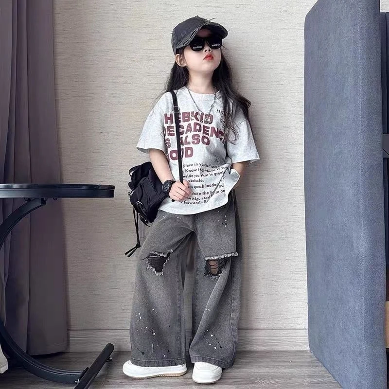 2026 Summer Girls Outfit Set Casual Short Sleeve T-Shirt with Ripped Loose Jeans 2 Piece Clothes for Medium Big Kids