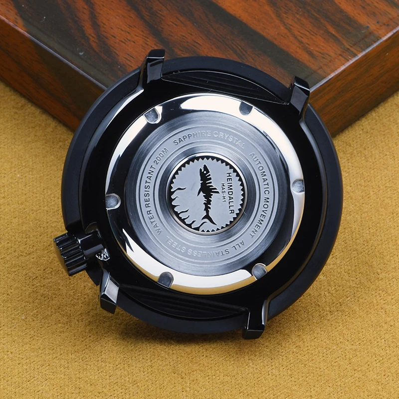 Tuna Can PVD Watch Accessories Diving Case 316L Steel Watch case Luminous Sapphire glass for NH35/NH36 Automatic Movement Parts
