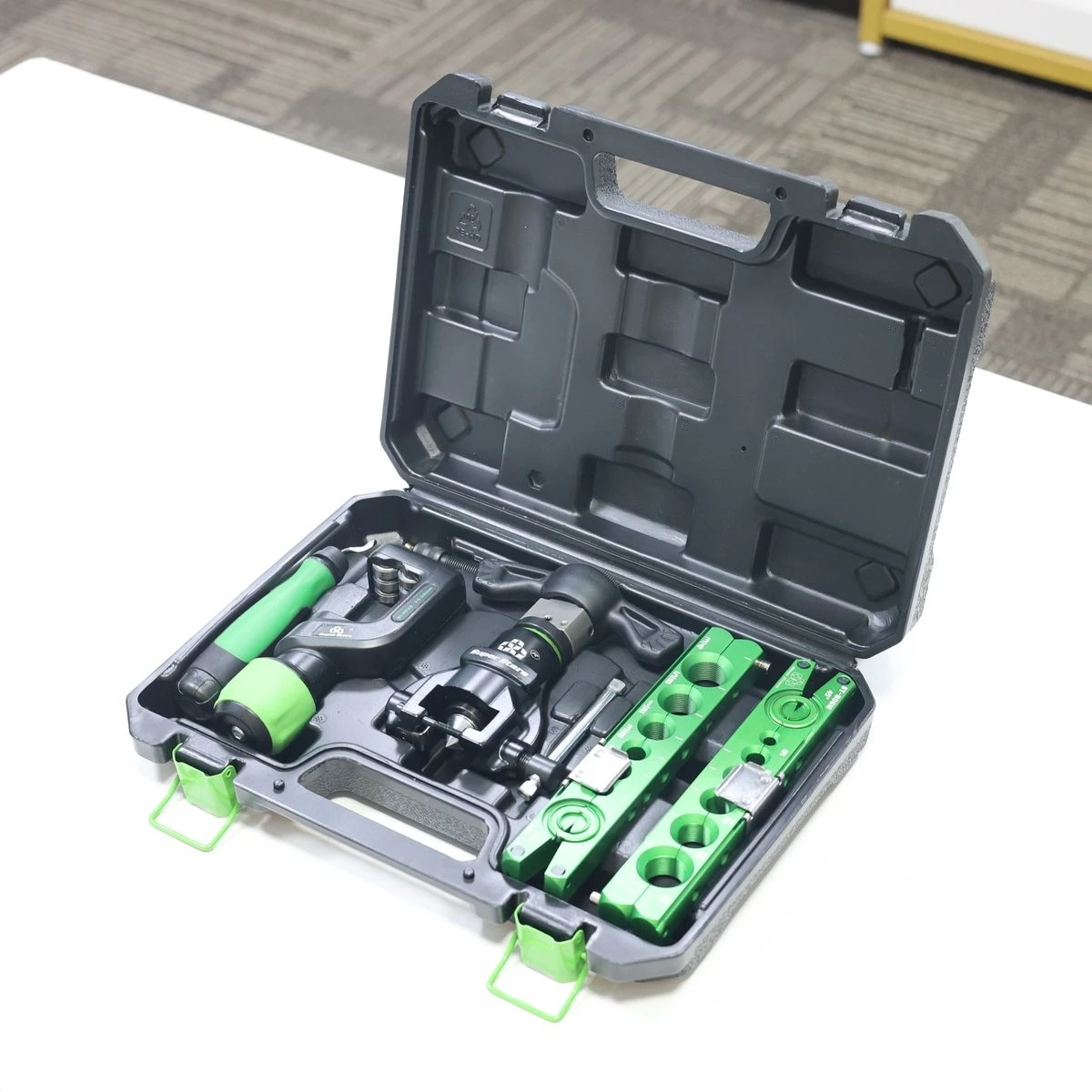

ST-R806FT-L Copper Tube Expansion Unit Air Conditioning Expansion Machine Port Expansion Tool ST-806FT-L