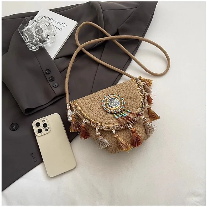 Ethnic Style Fringed Small Bag Women's 2026 New Fashion Woven Bucket Bag Spring and Summer High-end Shoulder Messenger Handbags