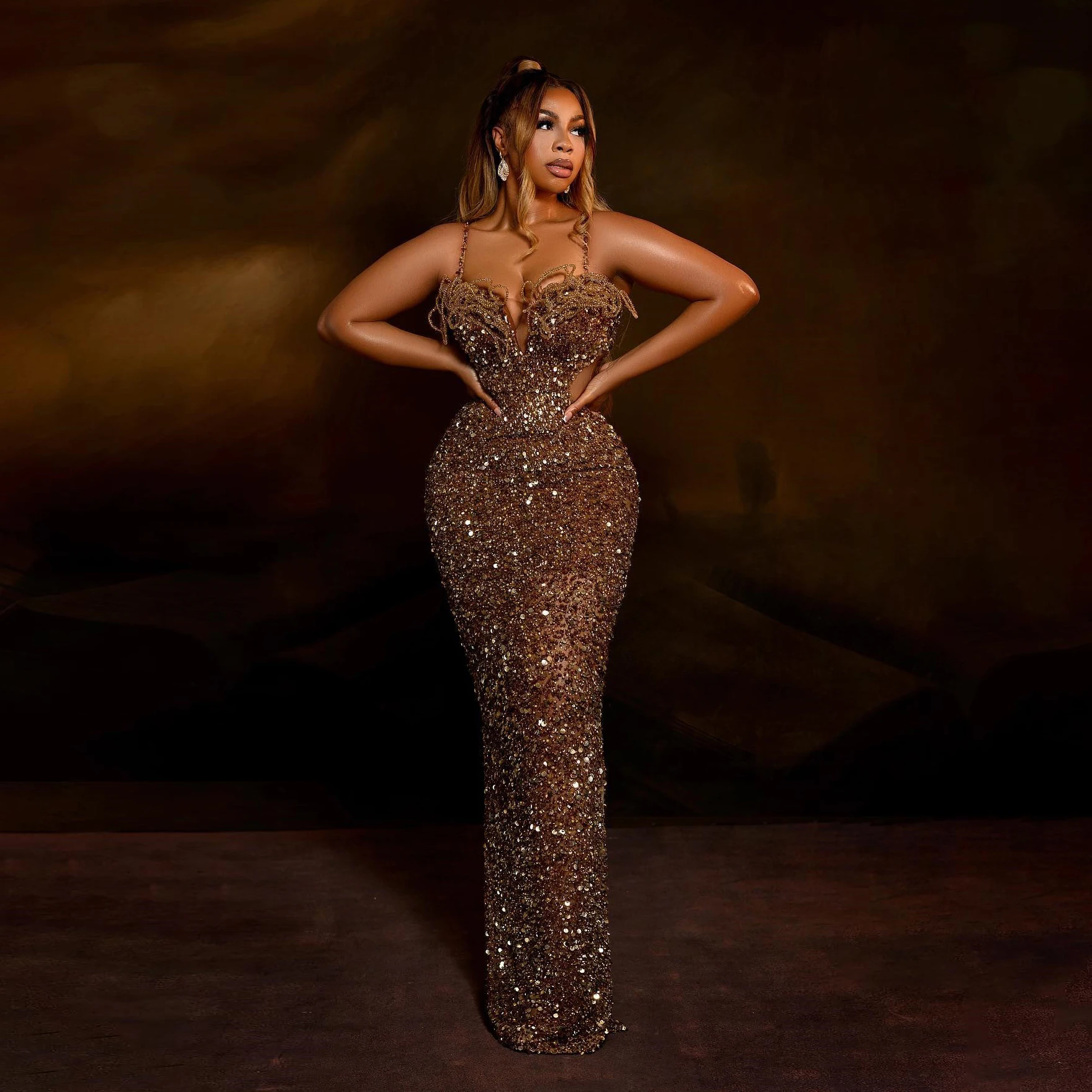 Shiny Sequins Beaded African Formal Dress 2023 Aso Ebi Style Spaghetti strap Long Prom Dresses Black Girls Evening Party Dress