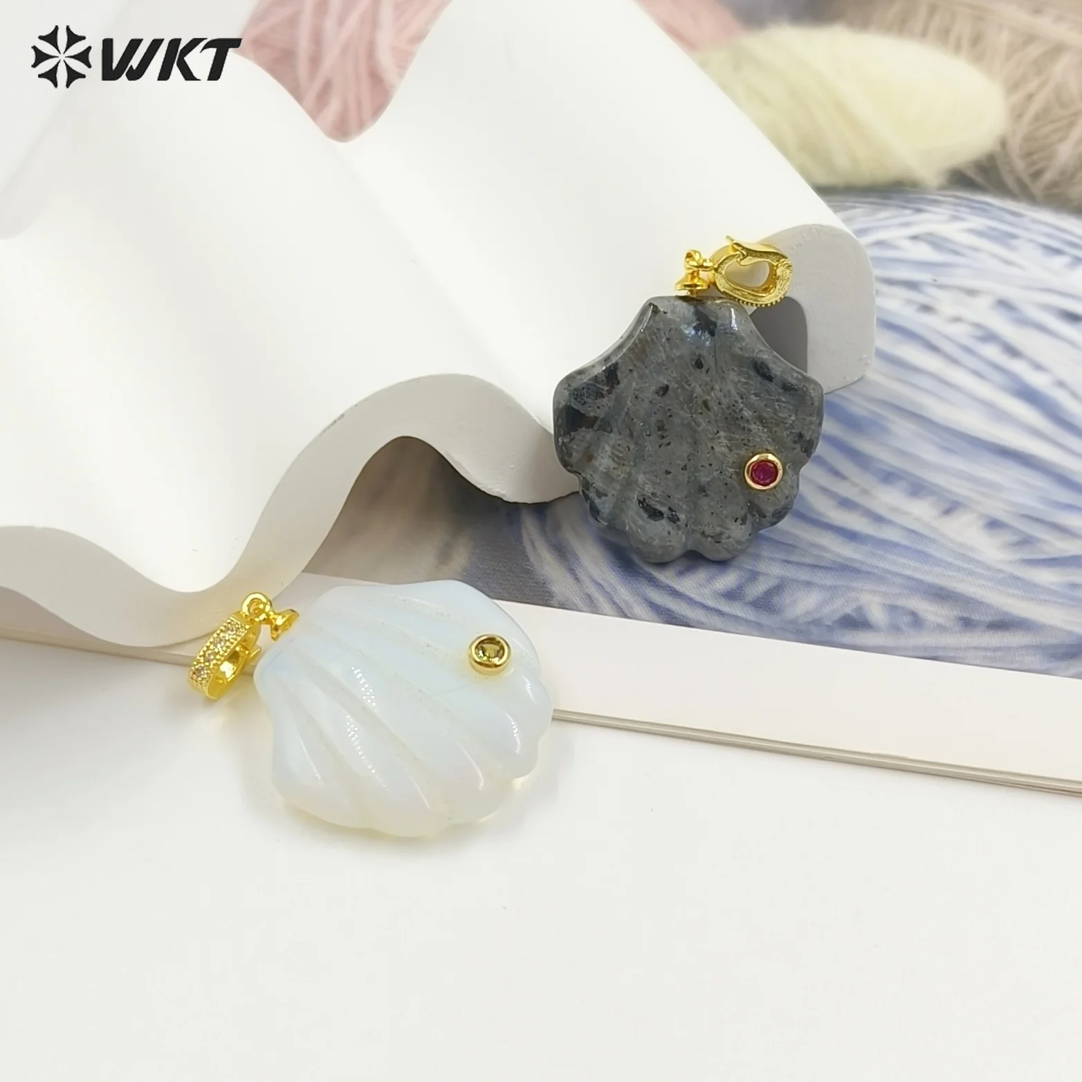 WT-P2097 Smooth And Texture Fans Shape Shell Gemstone Zircon Hook Pendants Tigereye Opal Stone Accessory Making
