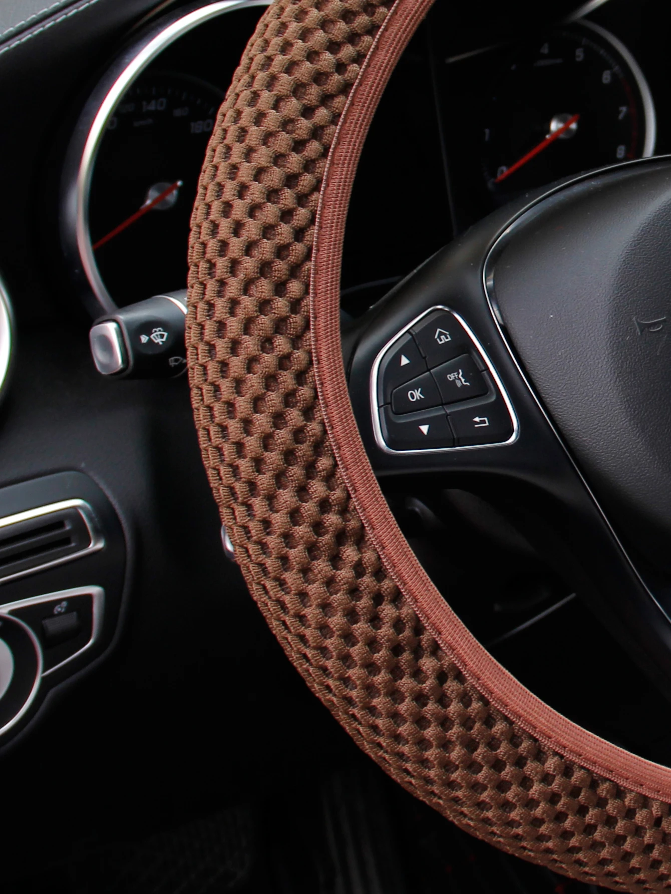 Summer Four Seasons Breathable Massage Comfortable Mesh Cloth Car Steering Wheel Cover Women's Car Accessories Black