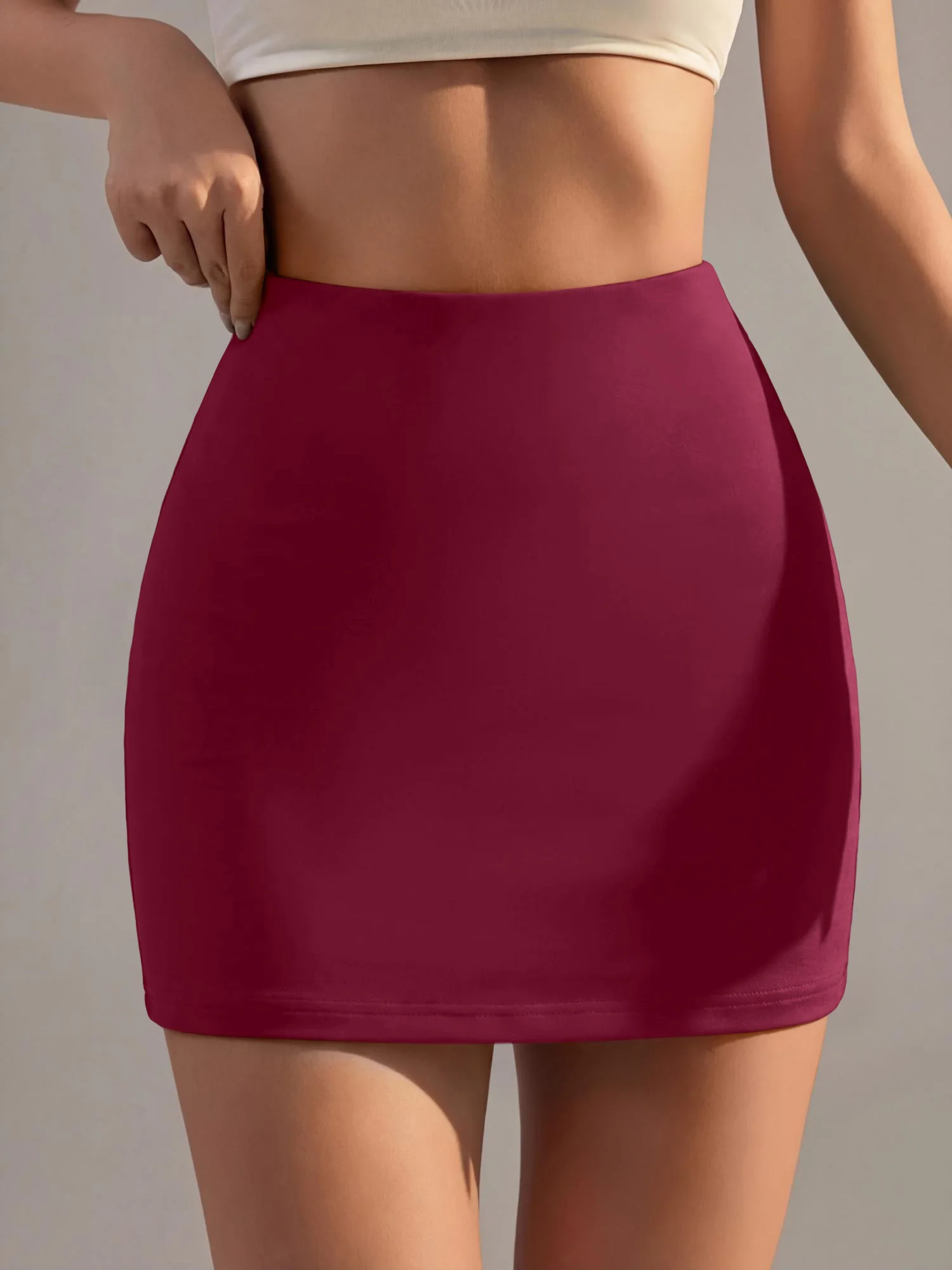 High-Rise-Slimming-Bodycon-Skort mit integrierten Sicherheitsshorts, nicht transparent, elastischer Bund, Alltags-Outfit für die Straße. – Detail 2