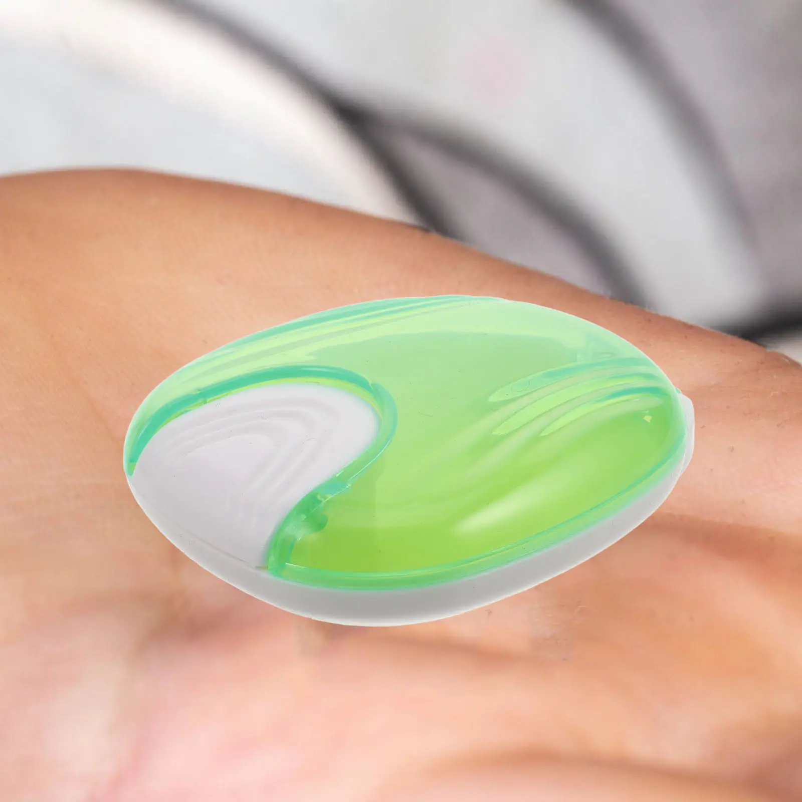 Portable Shell Shaped Retainer Case Lightweight Press Retainer Holder Travel Tooth Appliance Container Braces Storage Box