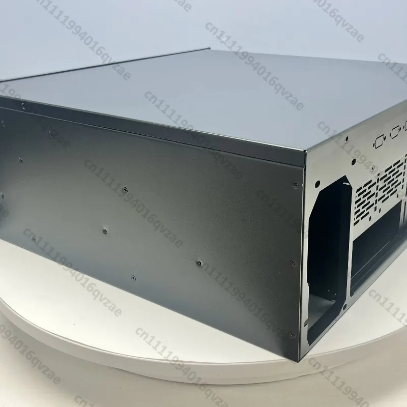 4U Server Chassis Eatx Main Board 4090 Graphics Card Radiator 360 Water Cooling Row 8 Slots ATX Power Supply USB3.0
