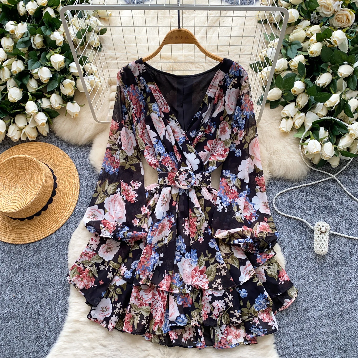 

Dresses Women Beach Print Ruffles Mini Dress V Neck Puff Sleeve Elegant Belt Gown Skinny A Line Vestidos Lady High Waist Summer