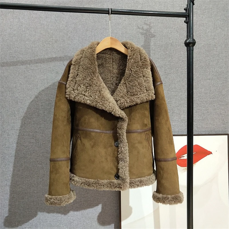 2025 AW Nuovo cappotto di pelliccia di agnello ispessito con velluto scamosciato Lady Sheep Shearling vestibilità ampia da donna CT502