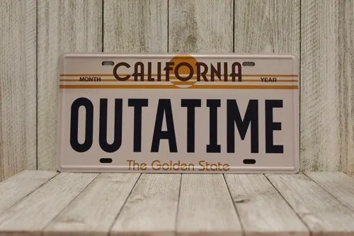 Regreso al futuro OUTATIME Réplica de coche, accesorio de película, matrícula de California 30
