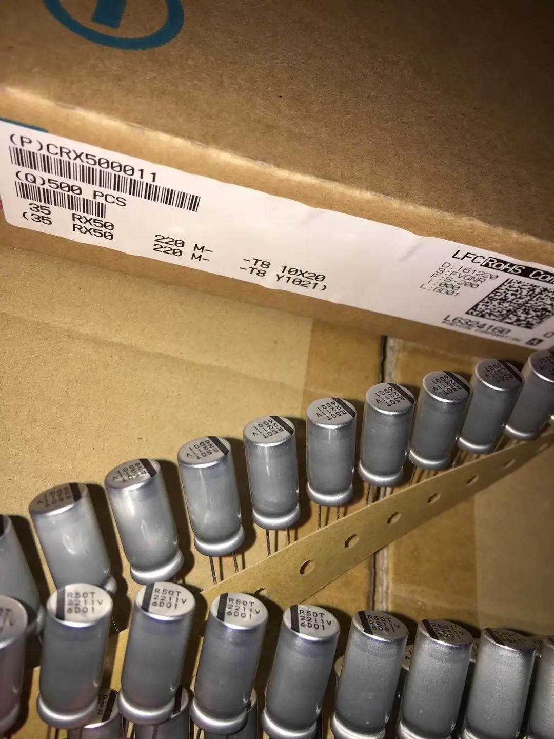 20pcs/lot original Japan RUBYCON 35V 220UF RX50 10X20mm high temperature resistant 150 ℃ electrolytic capacitor free shipping
