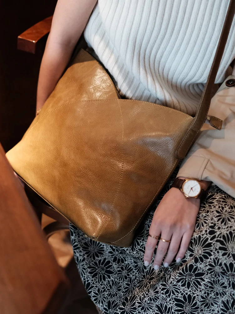luxury vegetable tanned cowhide ladies commuter underarm bag Vintage designer handmade cow leather women shoulder crossbody bag