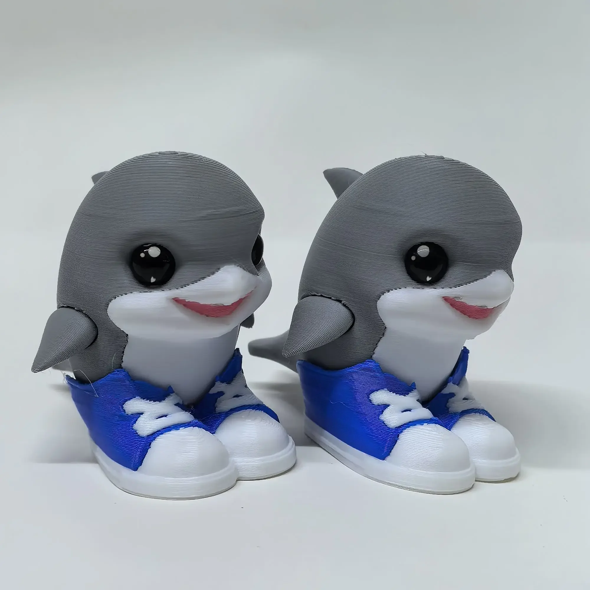 *2026 حار جديد Tralalero Tralala القرش عمل الشكل تونغ تونغ الصحور الإيطالية Brainrot الكرتون سطح المكتب حلية ToyChild هدية