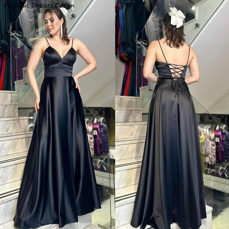 

Black Satin Long A-line Bridesmaid Dresses Criss-cross Backless V-neck Women Wedding Guest Dress Spaghetti Strap Prom Party Gown