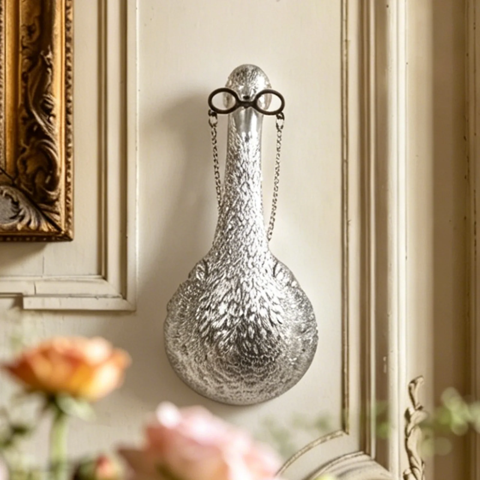 Metallic Silver Swan Head Wall Hanging with Eyeglasses Chain, Funny Resin Animal Wall Art Home Decor