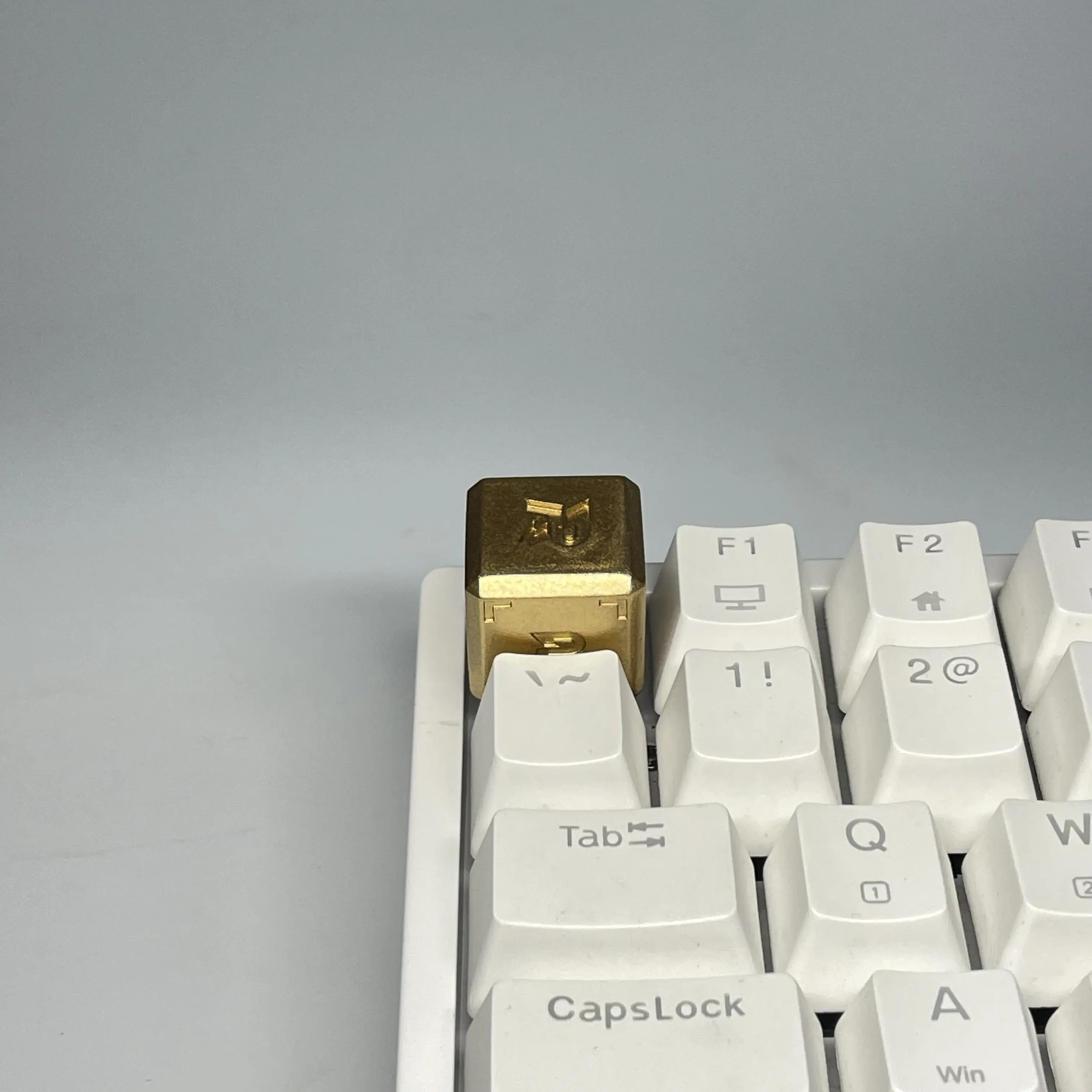 Retro Treasure Chest Keycaps Translucent 3D Resin Keyboard Caps Custom Gaming Handmade Key Caps for Mechanical Keyboard Gifts