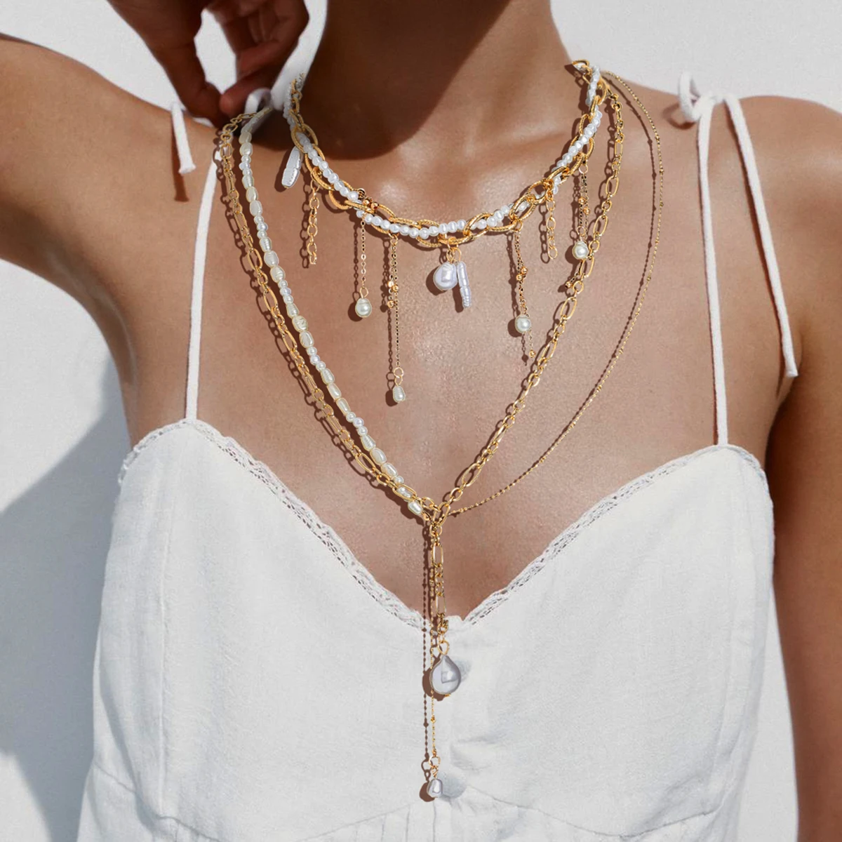 

Pack Of 2 Chain And Pearl Necklaces For Women Bohemia Vintage Long Tassel Necklace Suitable for Summer Vacation