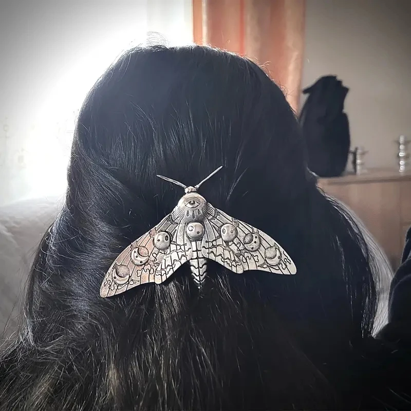

Moth Decor Hair Clip Vintage Gothic Hair Pin Hair Accessories For Halloween Party Decoration