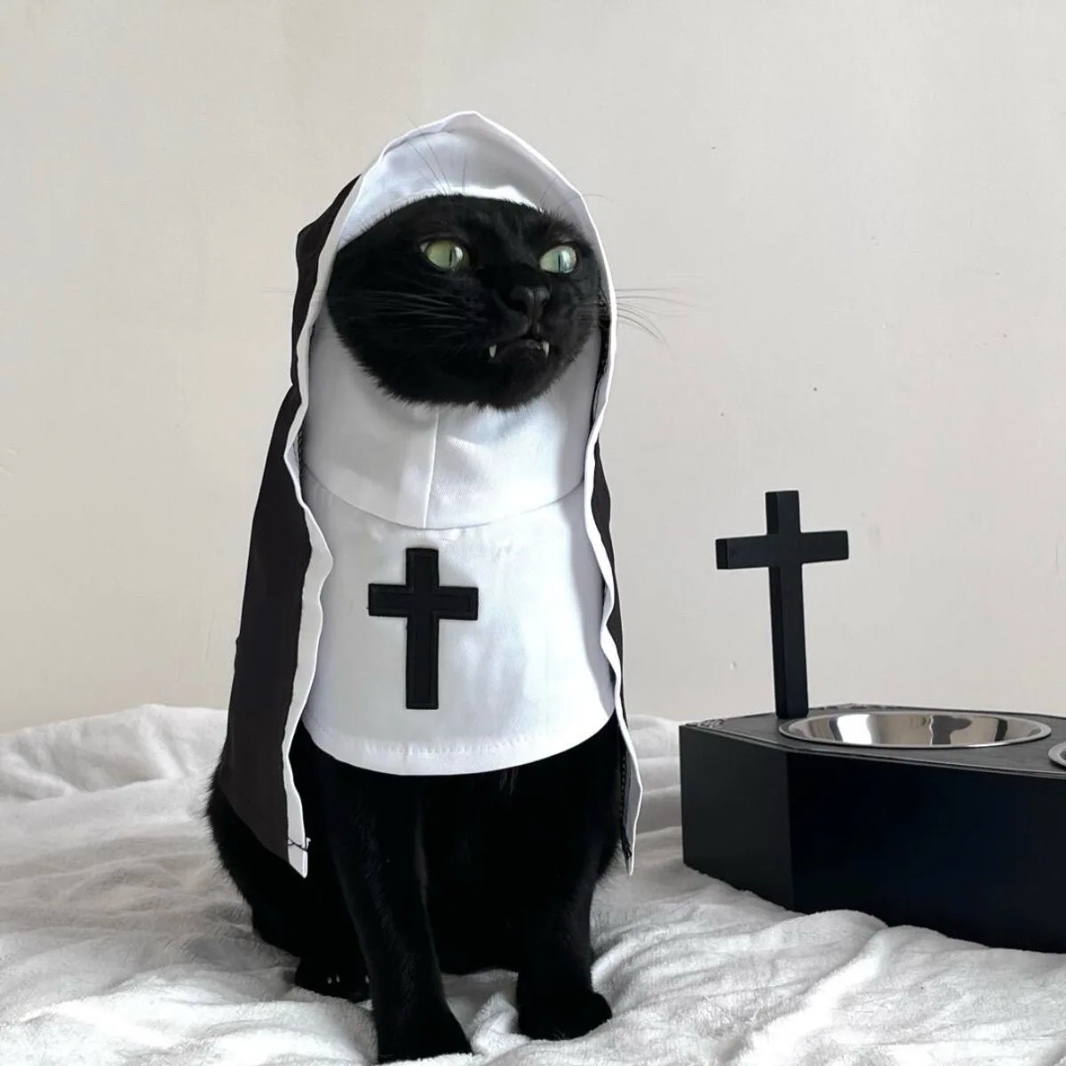 

Halloween Cat Nun Cloak Costumes for Small Pet Punk Cosplay Dress Kawaii Pet Clothes Cat Kitten Chihuahua Puppy Funny Gifts