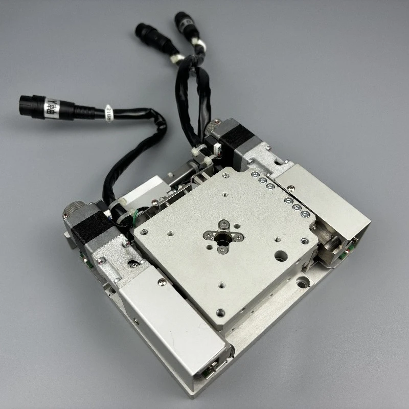 

Тонкий электрический 3-осевой выравнивающий стол YRA-070 с микронной шкалой, автоматический рабочий стол UVW, модель 70