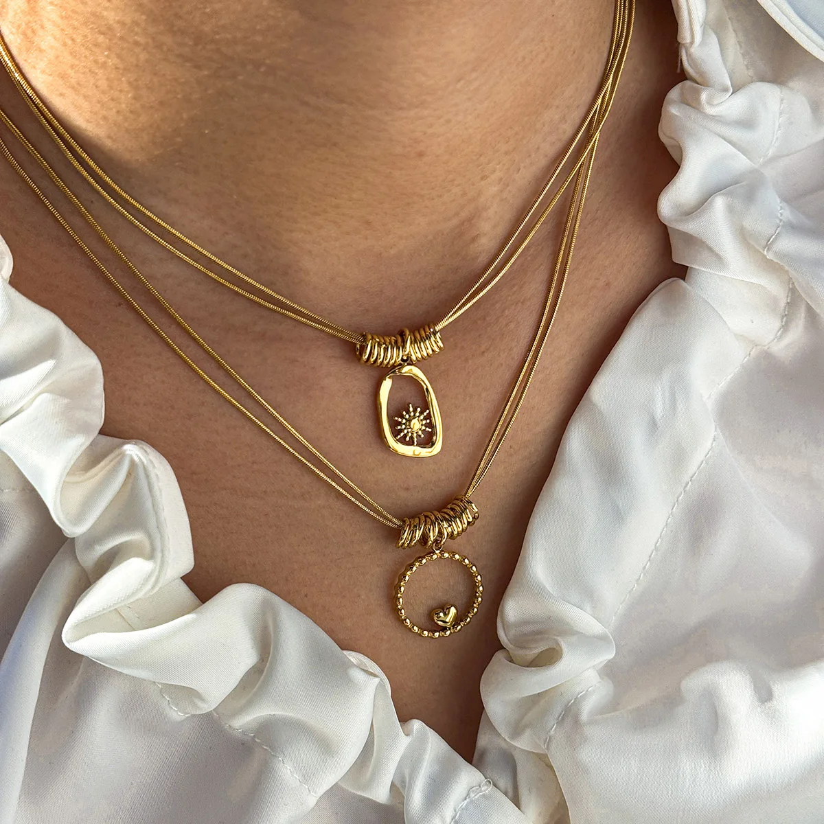 

Gold Geometric Pattern Leaf Heart Flower Pendant Chains Necklaces Stainless Steel Jewelry Cute Pastoral Lobster Clasp Necklace