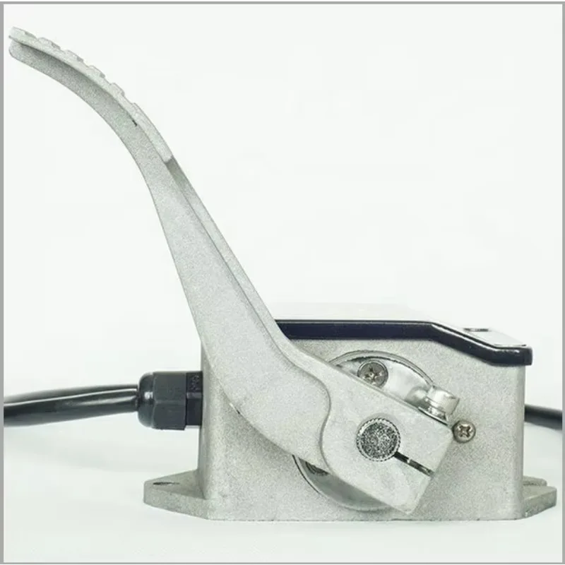 

Hot Sale Top Seller Universal Foot Accelerator Throttle for Electric Car 0-5v