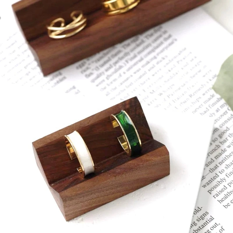 Sophisticated Jewelry Showcases Tray Dainty Rings Jewelry Display