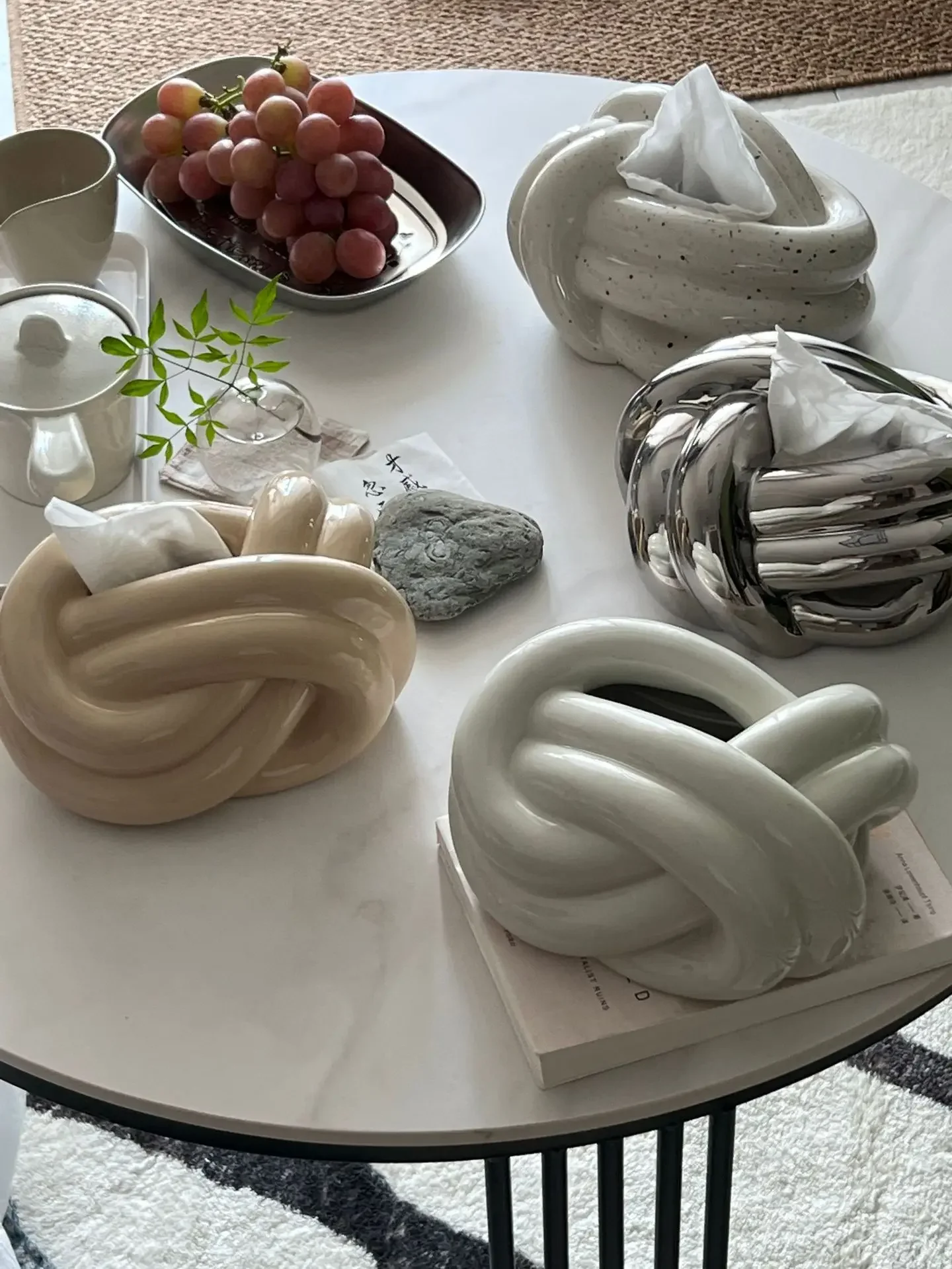 

Silvery Twisted Knot Tissue Box Tissue Box Ceramic Paper Towel Case Coffee Table Desktop Tissue Boxes Modern Home Decor