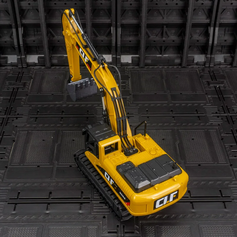 

Simulation of construction vehicle excavator model joint movable lighting boy can be given as a birthday gift to children