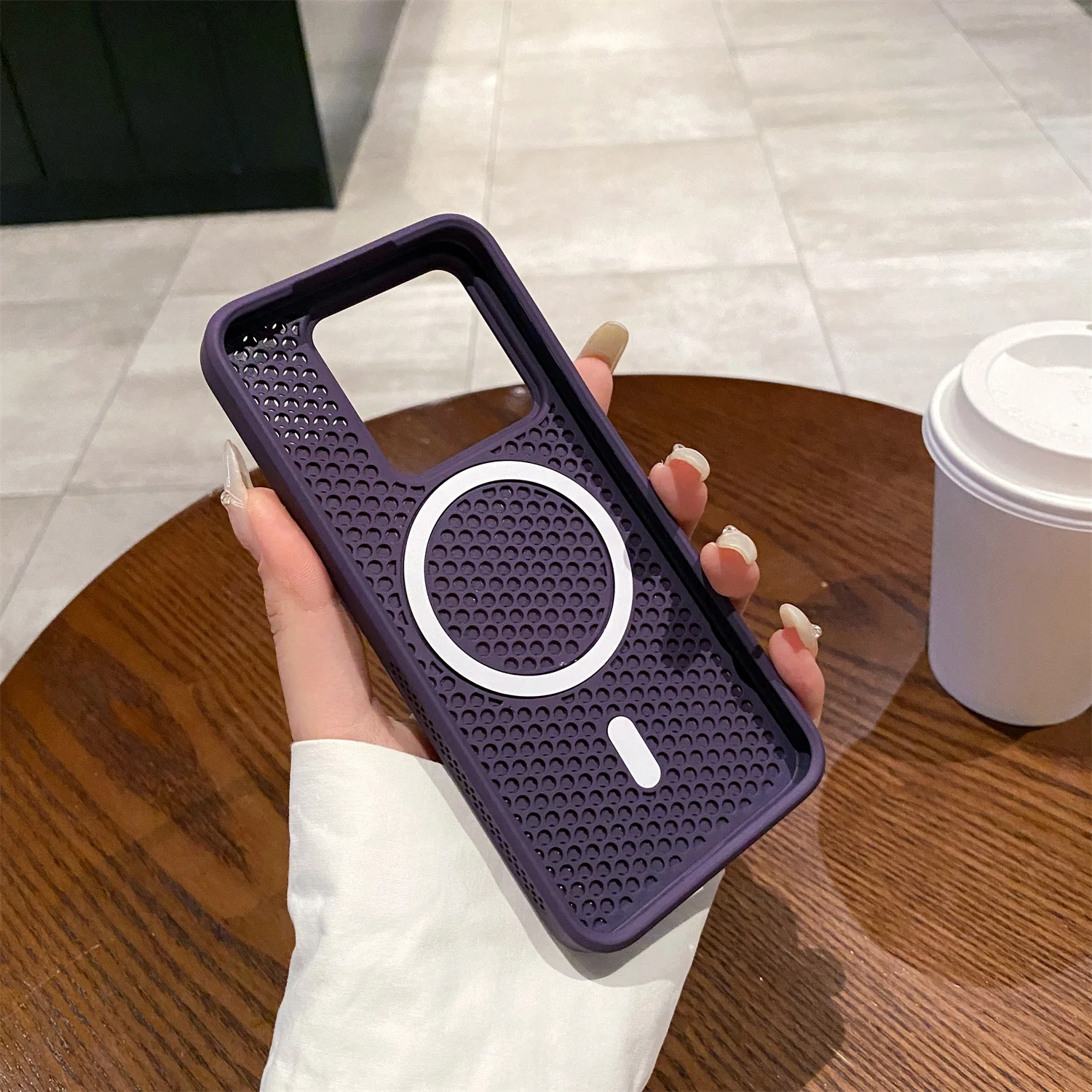 Xiaomi 15 Mi 13 Mi 14 Pro用 高級放熱冷却マグネットケース ワイヤレス充電対応 通気性メッシュカバー