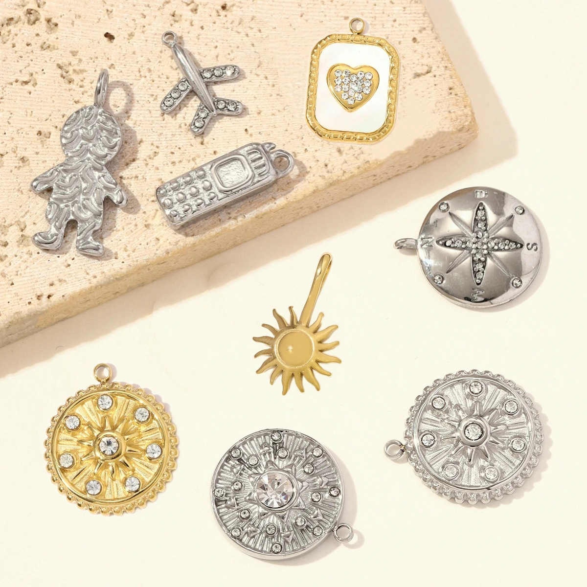 3Pcs/Lot Stainless Steel Boy Airplane Charms Heart Sun Necklace Pendants For DIY Making Fashion Jewelry Accessory Wholesale