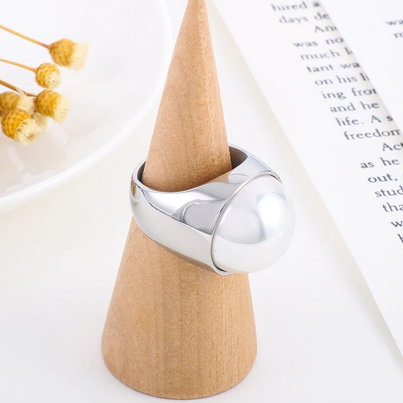 Elegant Plastic Imitation Pearl Beads Rings For Women Girl Stianless Steel Large Rings Fashion Luxury Jewelry Wedding Party Gift