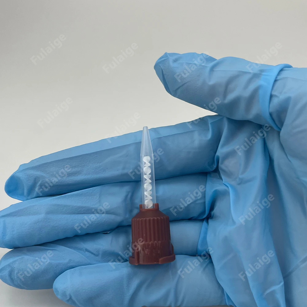 100Pcs/bag Dental Mixing Tips Silicone Rubber Head Disposable 1:1 Dentistry Impression Nozzles Mixied Tubes Materials