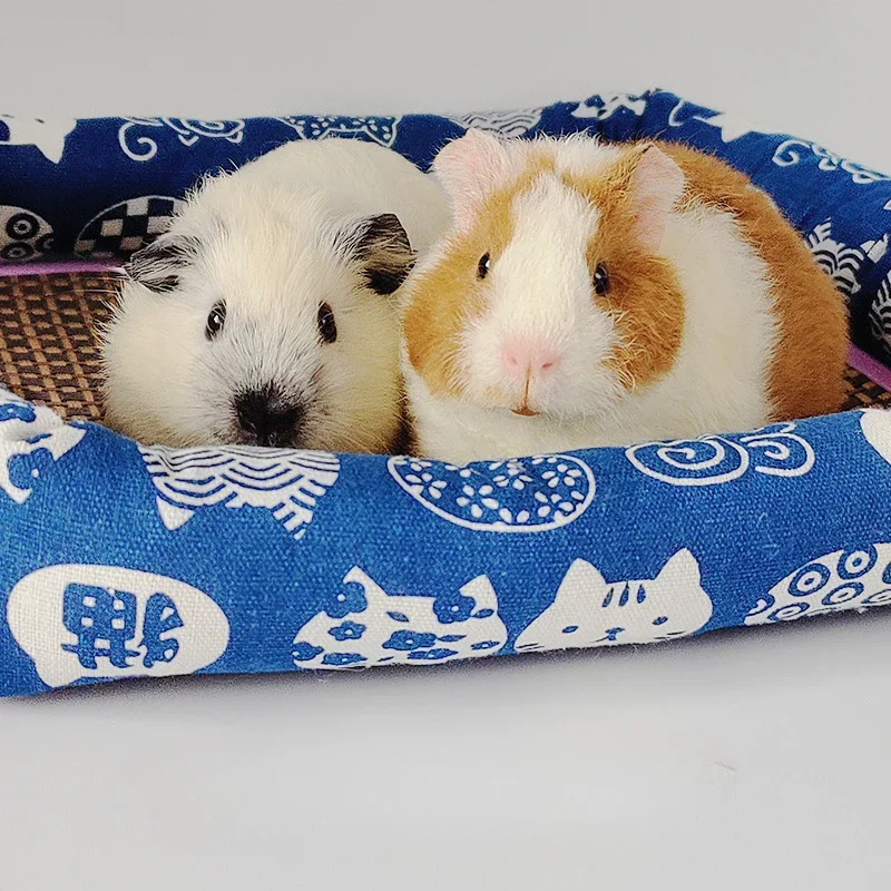 Summer Small Pets Cool Nest Puppy Kitten Rattan Mat Cute Print Pet Cooling Mat for Guinea Pig Hamster Chinchilla Small Cage