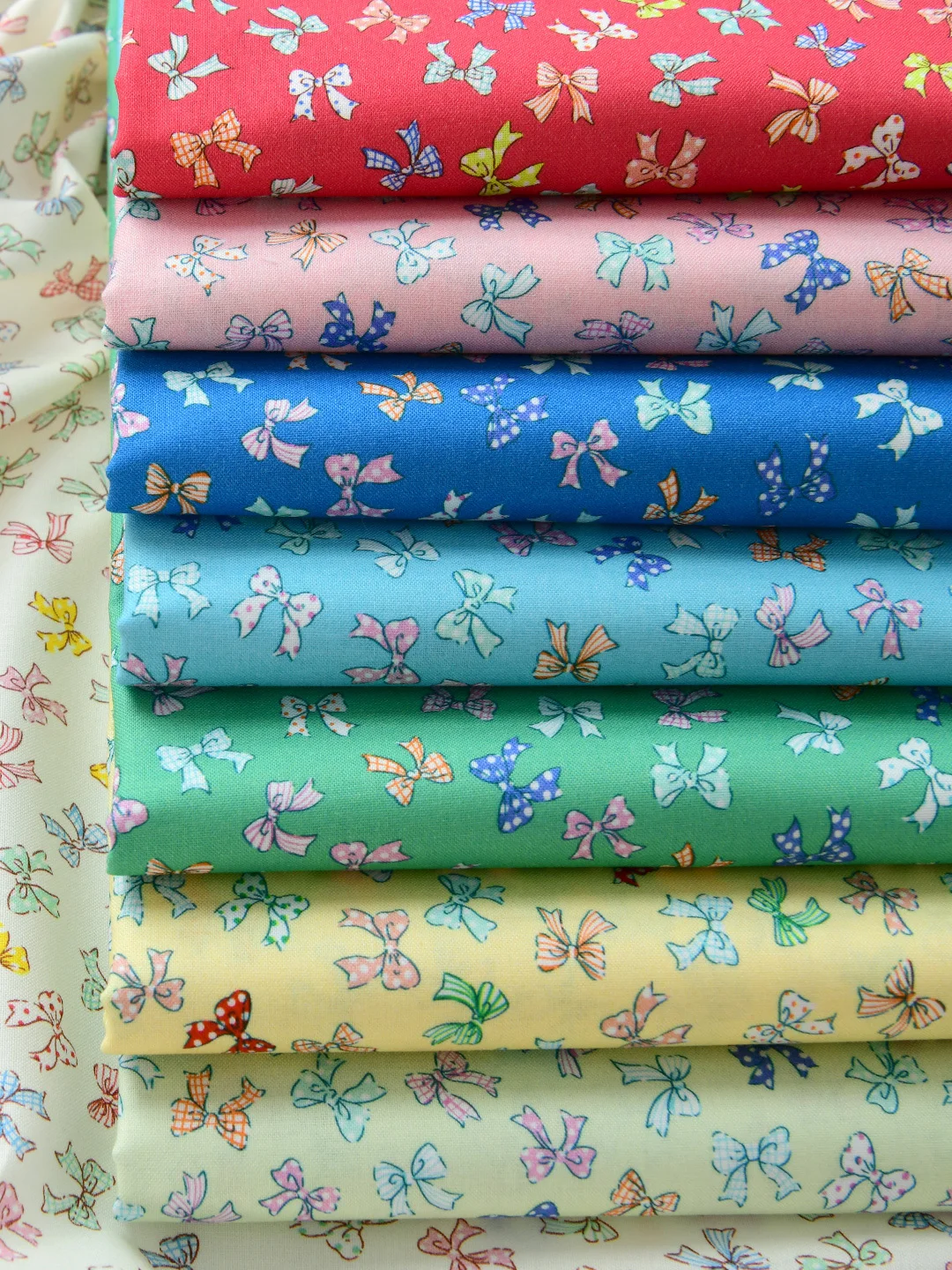 

Pure Cotton Fabric for DIY Handmade Clothing And Doll Clothes Small Flower Bow Tie Print Home Textile Sponge Pad