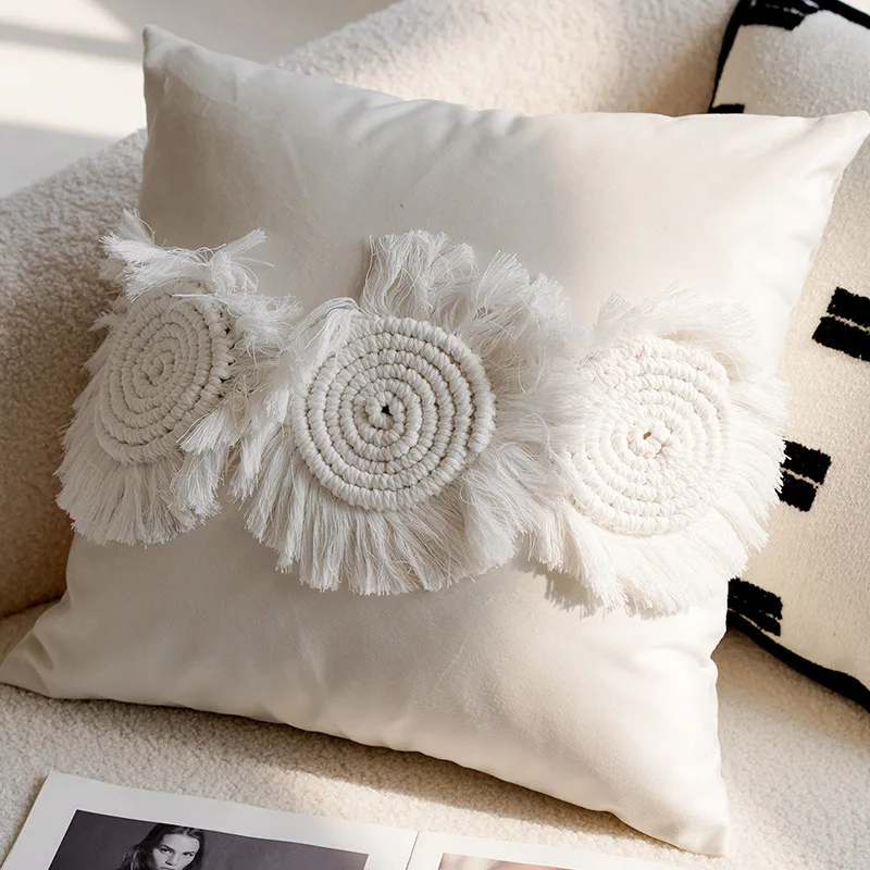 Boho Tufted Cushion Covers Linen Nordic Style Throw Pillow Covers with Tassel Cushion Cases for Couch Sofa Bedroom Living Room