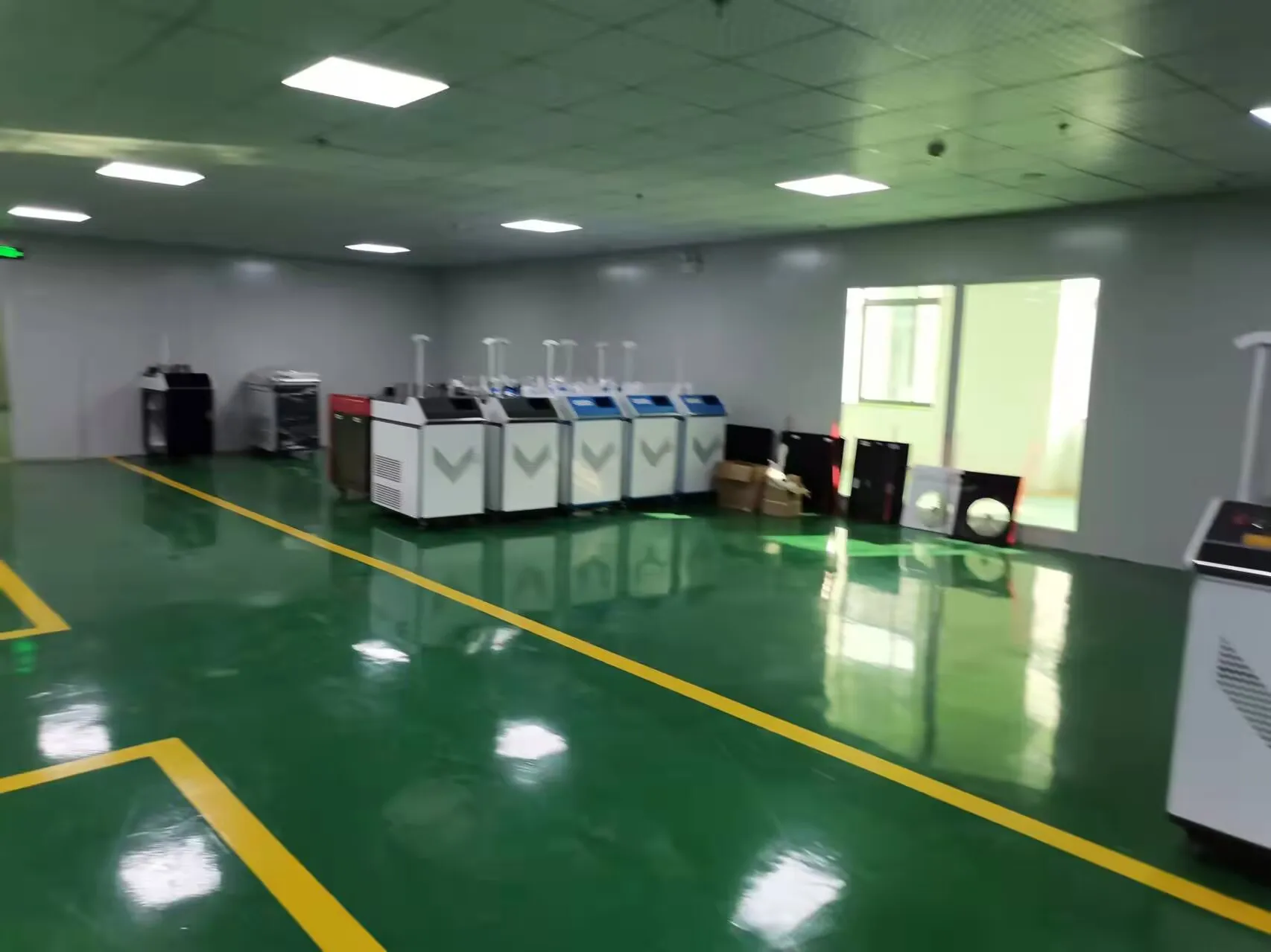 

Robotec CNC 1kw Laser Welder/1.5KW Fiber Laser Welding Machine/Fast 3in1 Welding And Iron Rust Cleaner Machinery