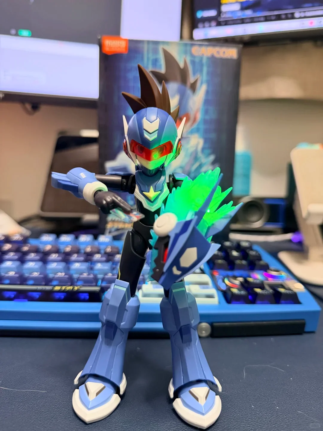 In Stock Blokees Mega Man Cham - đánh giá và giá Model Kit Ultraman Zero