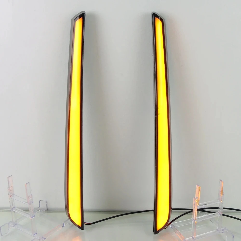 سيارة LED بدوره مصابيح إشارة لتويوتا برادو LC250 2024 2025 ترقية العمود الخلفي ضوء أضواء خلفية التوصيل والتشغيل ضوء الفرامل