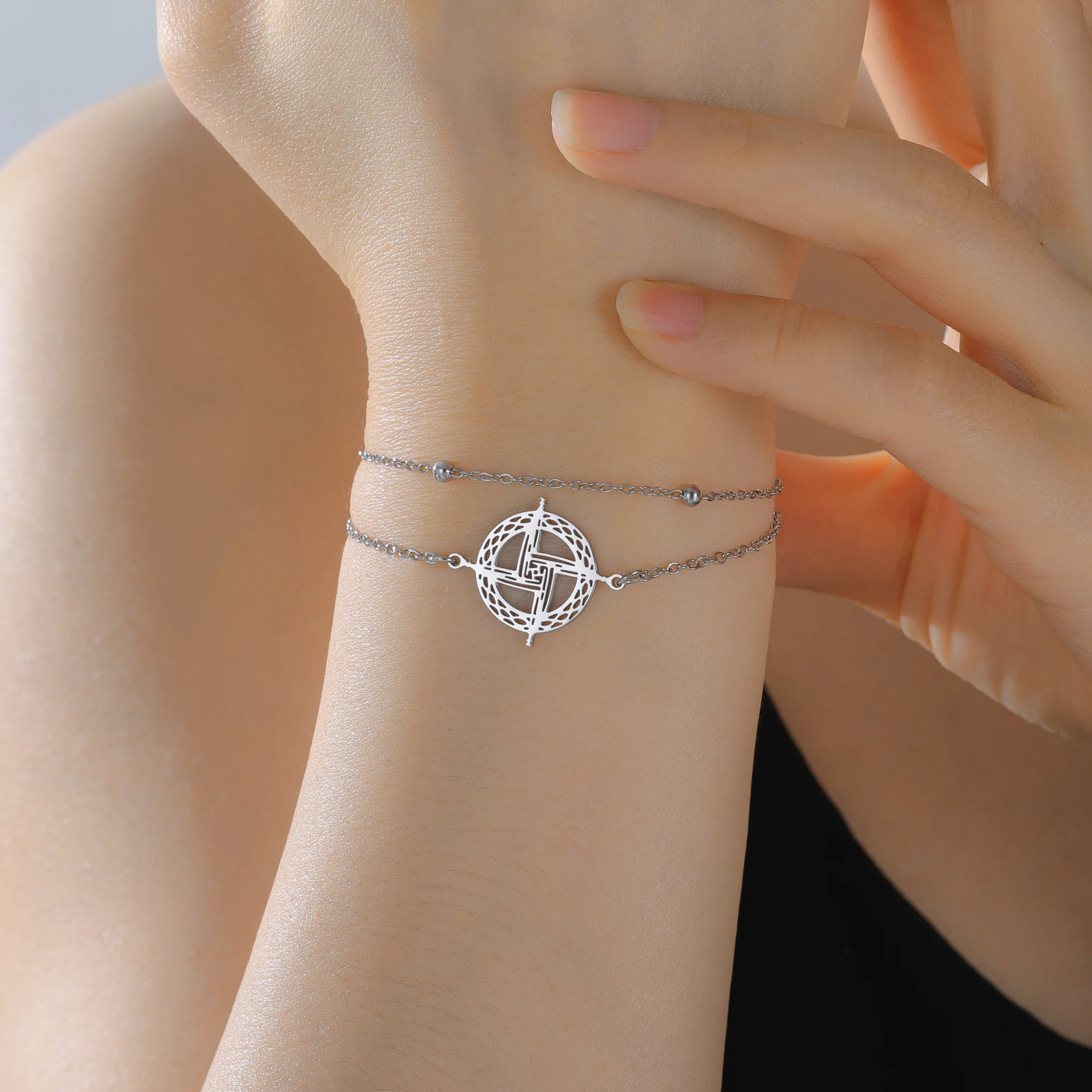 Kkjoy Slawisches Sonnensymbol Charm-Armband Edelstahl-Armband Heidnisches Slawisches Schutzzeichen Schmuck Geschenk für Heiden-Liebhaber – Detail 5