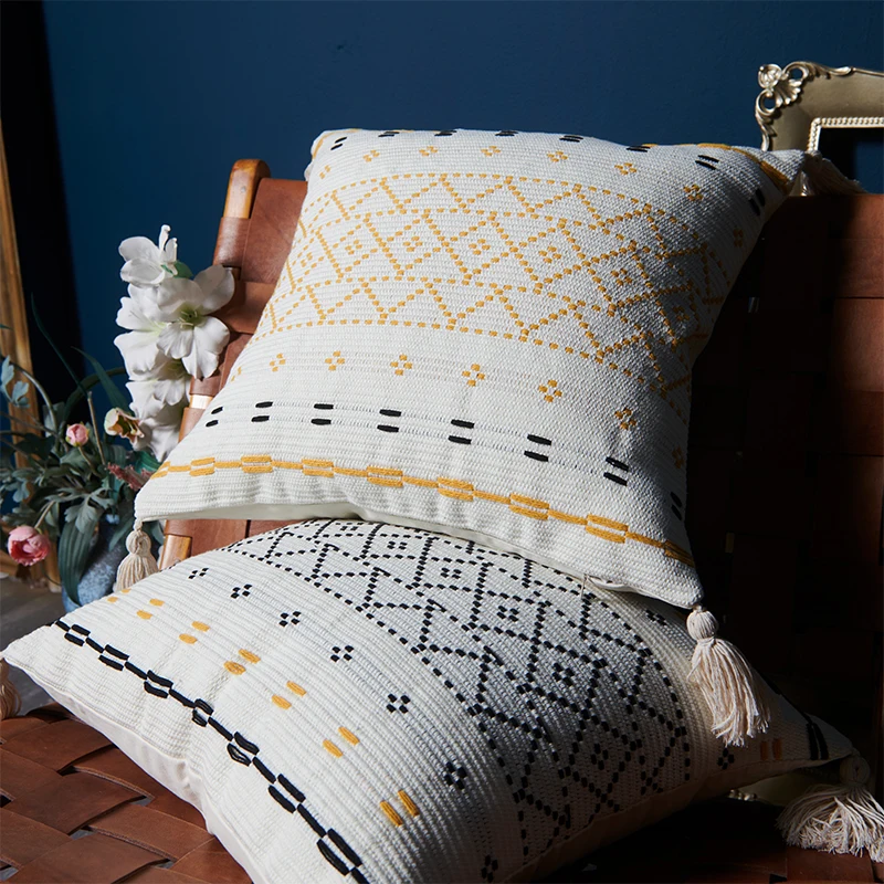 Canvas Jacquard Cushion Covers 45x45cm Bohomian Tassel PillowCase Diamond Plaid Cushions Cover For Home Decorative Pillows Cover