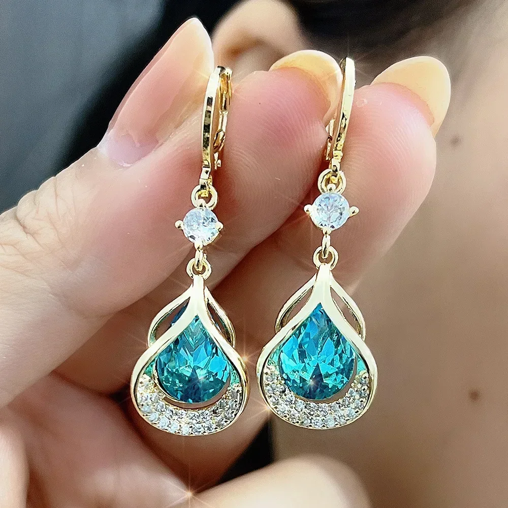 New Fashion Trend Elegant High-end Luxury Super Flash Crystal Tassel Earrings Inlaid Zircon Delicate Ladies Earrings for Women