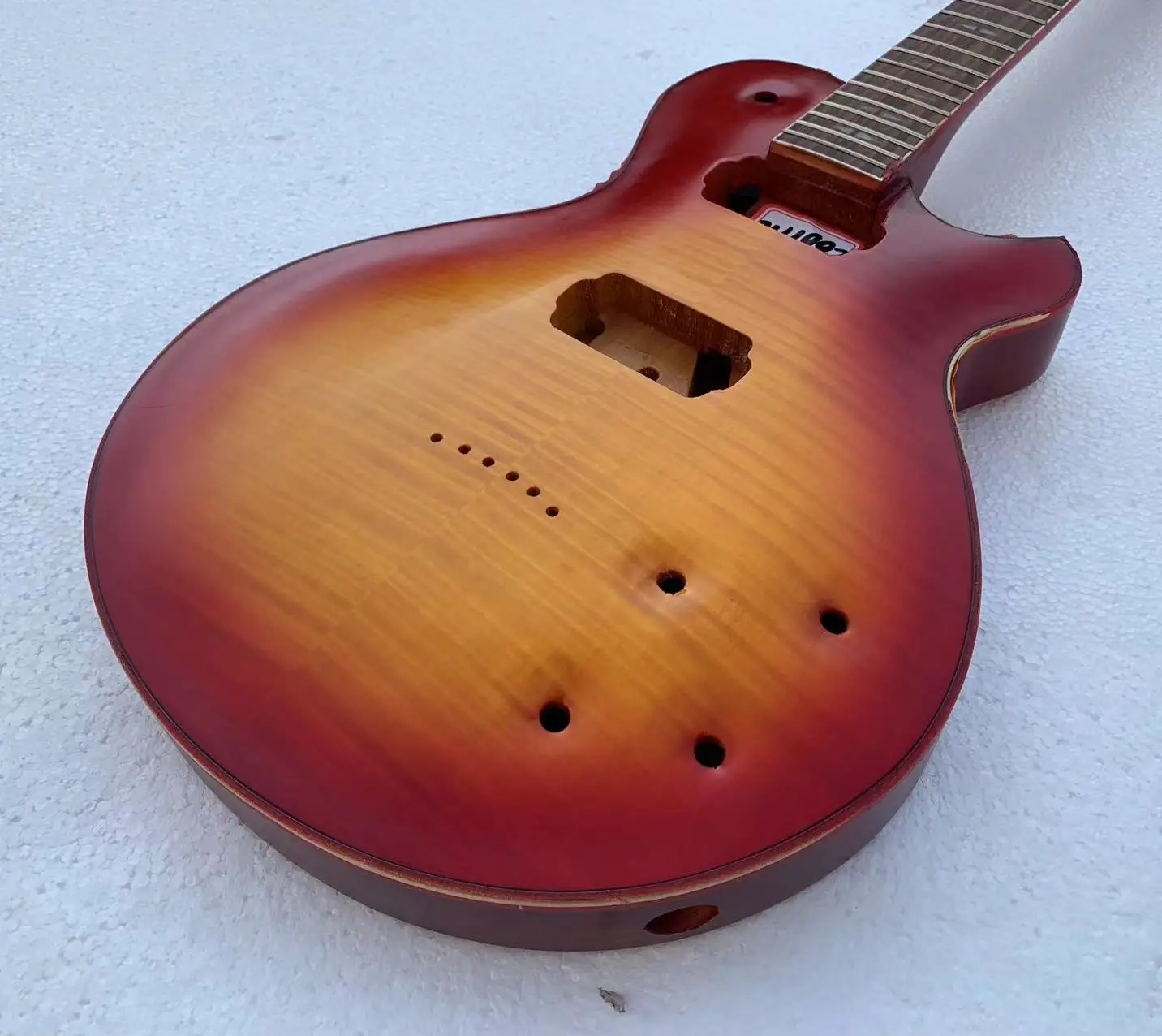 

MK DIY Custom 6 Strings Electric Guitar Flame Maple Top Part Guitarra without Hardwares in Stock Discount Free Shipping W1993