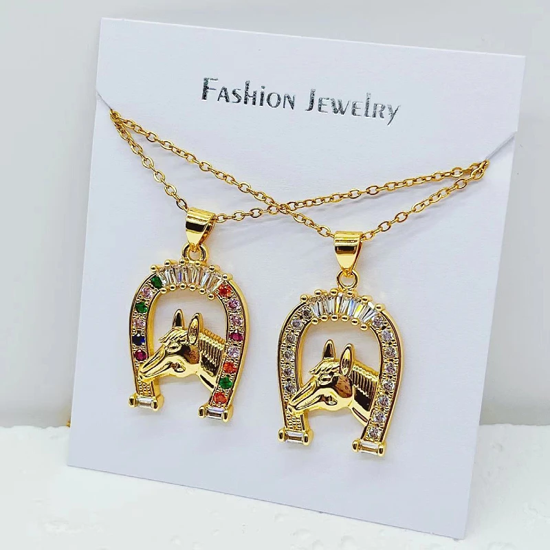 European and American fashion creative unicorn necklace classic color ladder square U-shaped horseshoe crown pendant gift