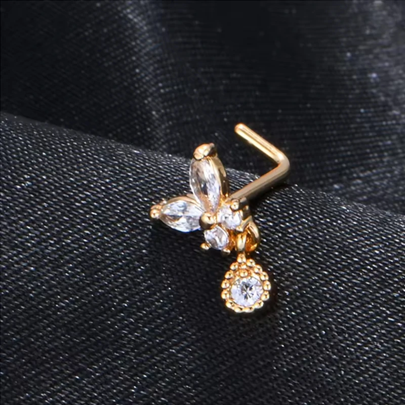 1 L-förmiger Nasenring mit fünfblütigem Blumenanhänger | Edelstahl, hypoallergen, Goldstahl, Y2k-Stil – Detail 7
