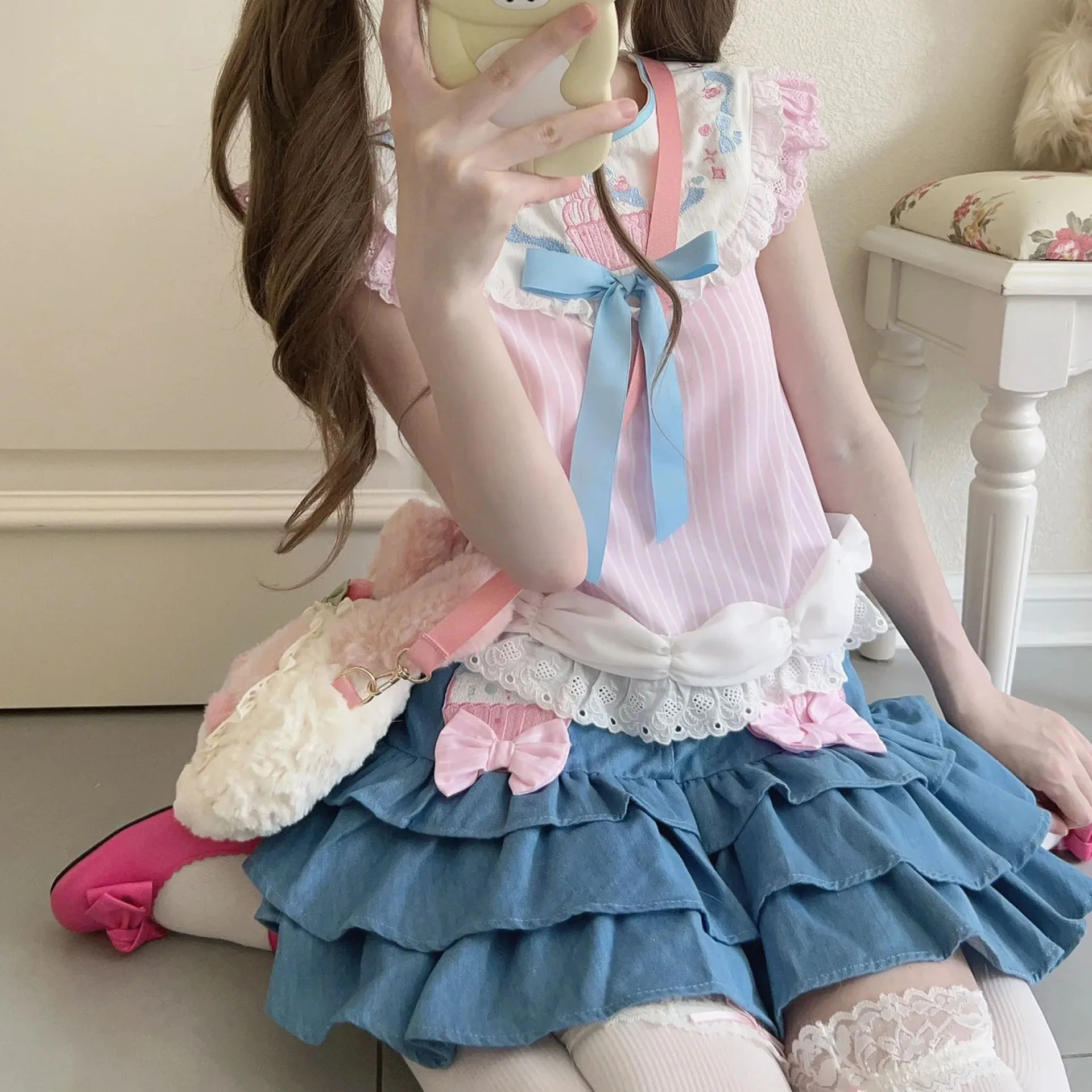 

Японские повседневные футболки в стиле гранж с кошачьими ушками, кавайный топ, розовые милые футболки с мультяшной вышивкой, женские эстетические милые укороченные топы в стиле Лолиты Y2k